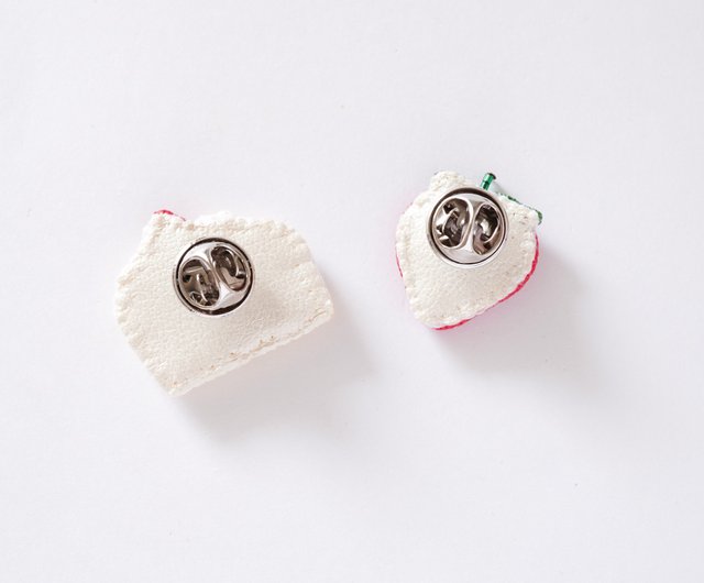 ショートケーキのピンバッジ(白)・いちごのピンバッジセット 箱