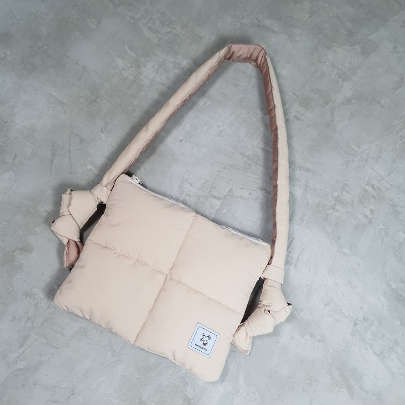 Soft waterproof ultra-light free-strap PONPON bag flat style Khaki color - Messenger Bags & Sling Bags - Nylon Khaki