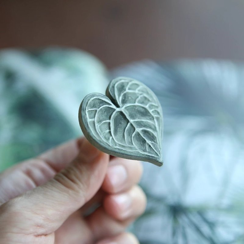 Leaf Shape AromaStone - Car Aroma Stone- Round Leaf Anthurium - น้ำหอม - วัสดุอื่นๆ สีเทา