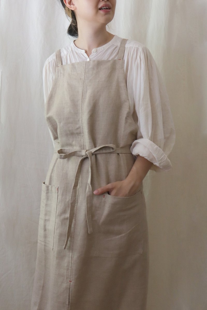 Ayuno small slit back strap apron original Linen color.olive green - Aprons - Cotton & Hemp Khaki