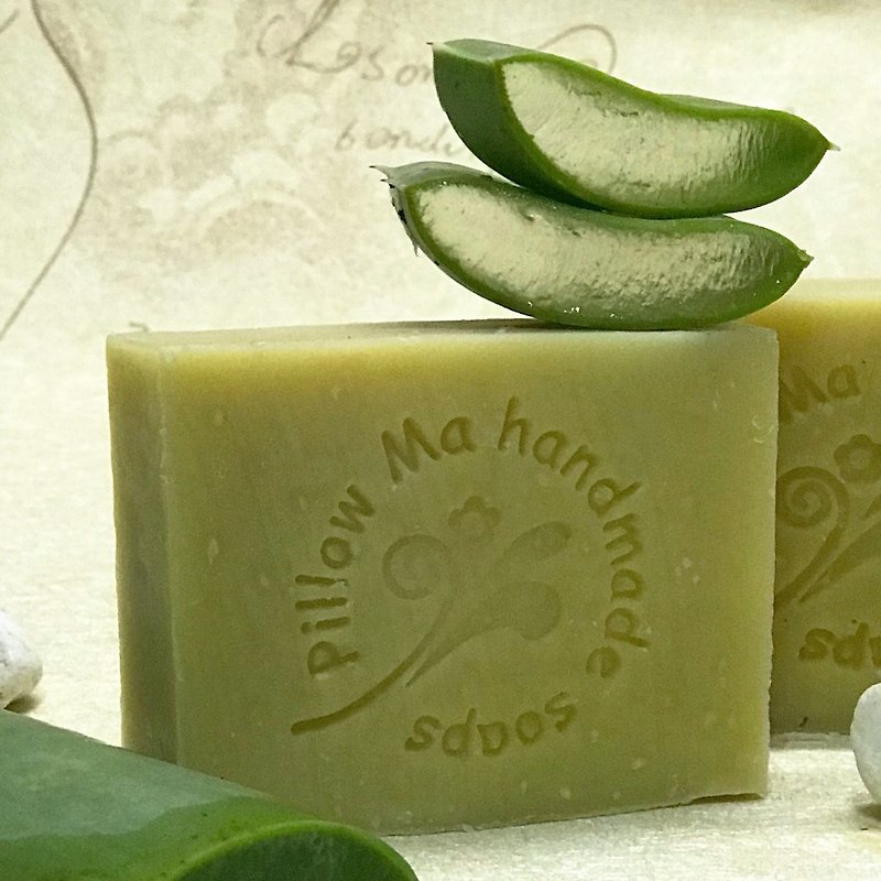 蘆薈橄欖皂/夏天清爽/親膚/純露添加 - 肥皂/手工皂 - 其他材質 黃色