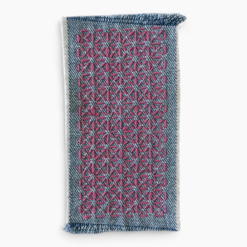 Sashiko patch hand sewn from recycled denim. - 編織/刺繡/羊毛氈/縫紉 - 棉．麻 