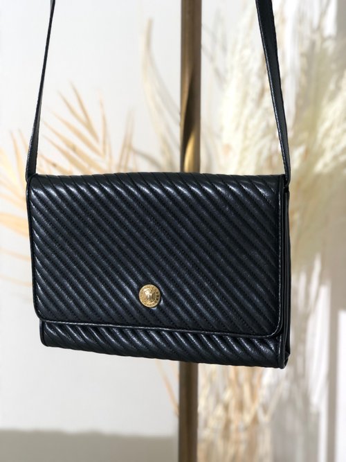 日本直送 名牌中古包 】CELINE セリーヌ トリオンフ ブラゾン
