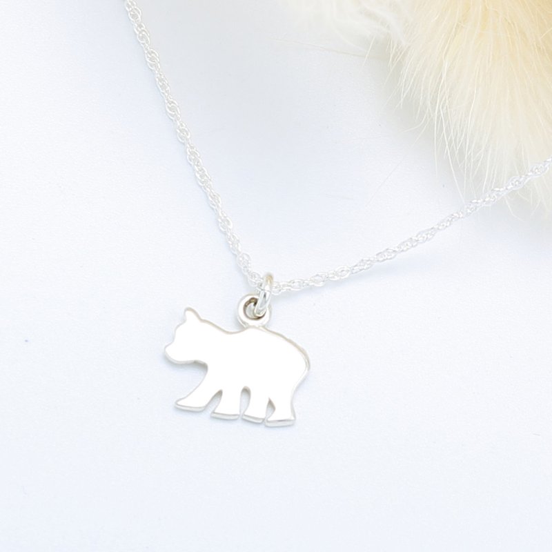 【Angel & Me】Small Cute Polar Bear s925 sterling silver necklace birthday gift - สร้อยคอ - เงินแท้ สีเงิน