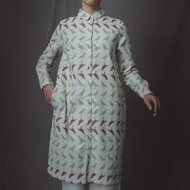 Long Sleeves Tunic/Crested Myna No.5/Linen Green and Brown - เสื้อเชิ้ตผู้หญิง - ผ้าฝ้าย/ผ้าลินิน หลากหลายสี