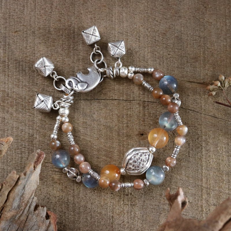 Labradorite Rabbit Hair Quartz Tribal Boho Bracelet with Karen Hill Tribe Silver - สร้อยข้อมือ - เงินแท้ สีนำ้ตาล