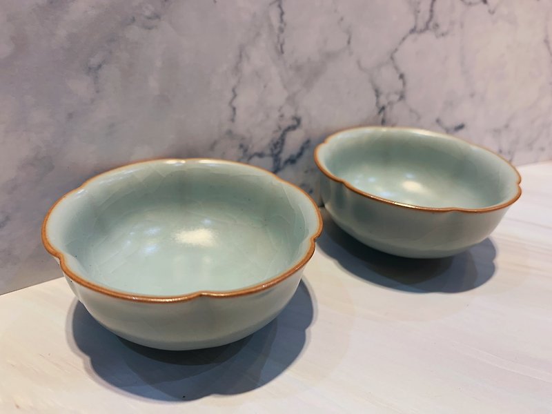 Taiwan Ru Kiln Master Lin Defeng - Ru Kiln Plum Blossom Pair Cup (Spot + Pre-Order) - Cups - Pottery Blue