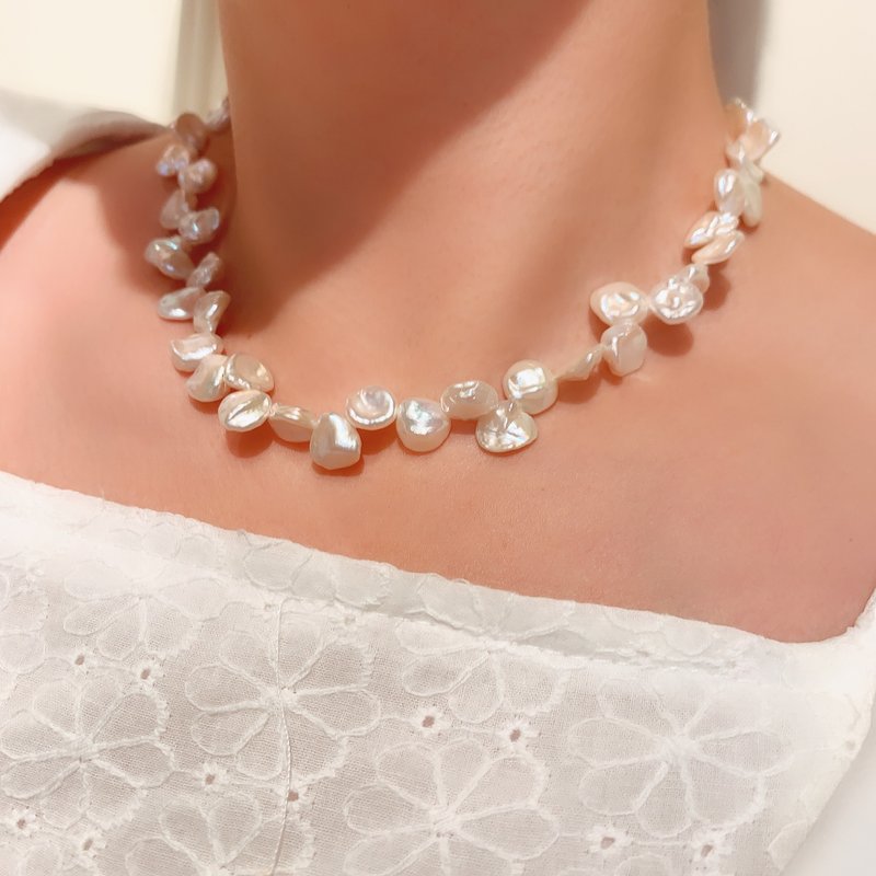 Natural Freshwater Petal Regeneration Pearl Necklace - Necklaces - Pearl White