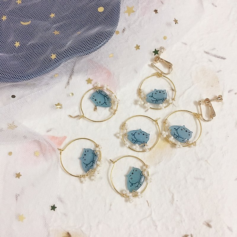 sweet dream  A pair of earrings - Earrings & Clip-ons - Resin Blue