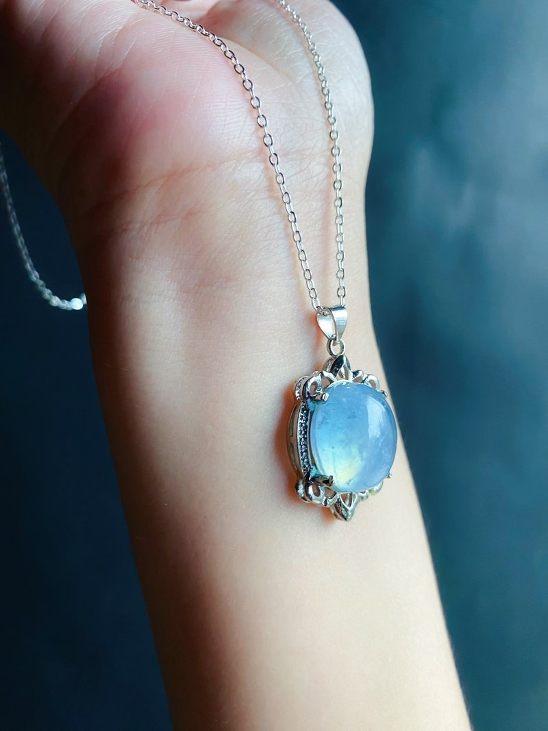 Valentine's Day Natural Aquamarine Crystal Natural Stone Gift S925 Necklace Birthday Gift - Necklaces - Crystal Blue