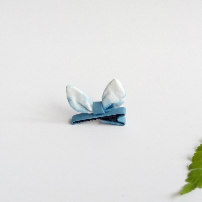 Rabbit Ear Hairpin Stereo Blue Stained Cute Bow Hairpin Original Handmade Rabbit Ear Jewelry - เครื่องประดับผม - ผ้าฝ้าย/ผ้าลินิน สีน้ำเงิน