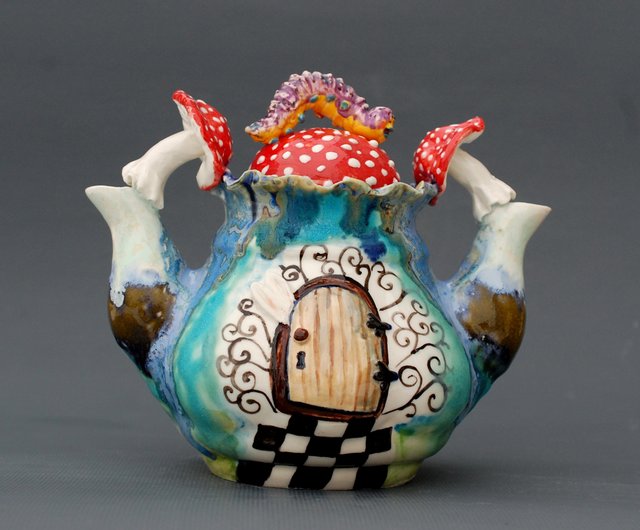 Ceramics: Alice and Wonderland Tea Set