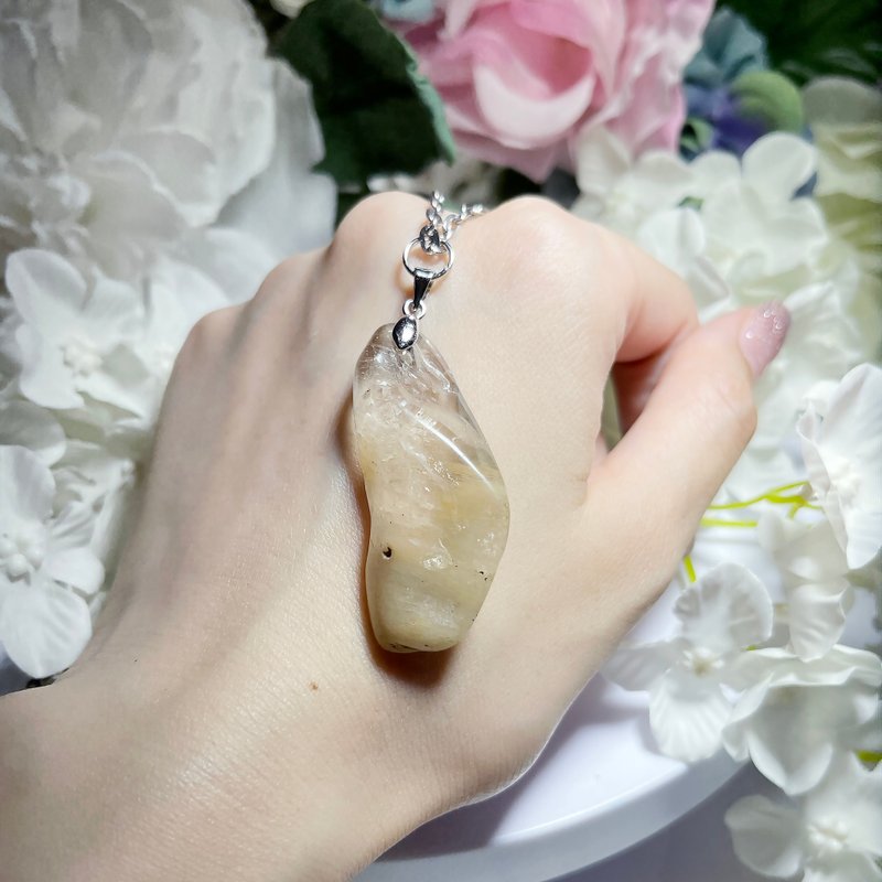 珍貴天然黃兔毛水晶 項鍊 茶體白兔毛晶 拋光能量原礦 吊墜 - 項鍊 - 水晶 多色