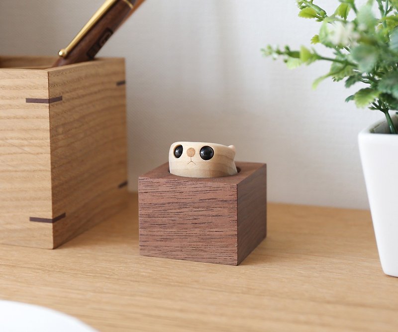Asahikawa Craft Studio Kawasemi boxed flying squirrel - Items for Display - Wood 