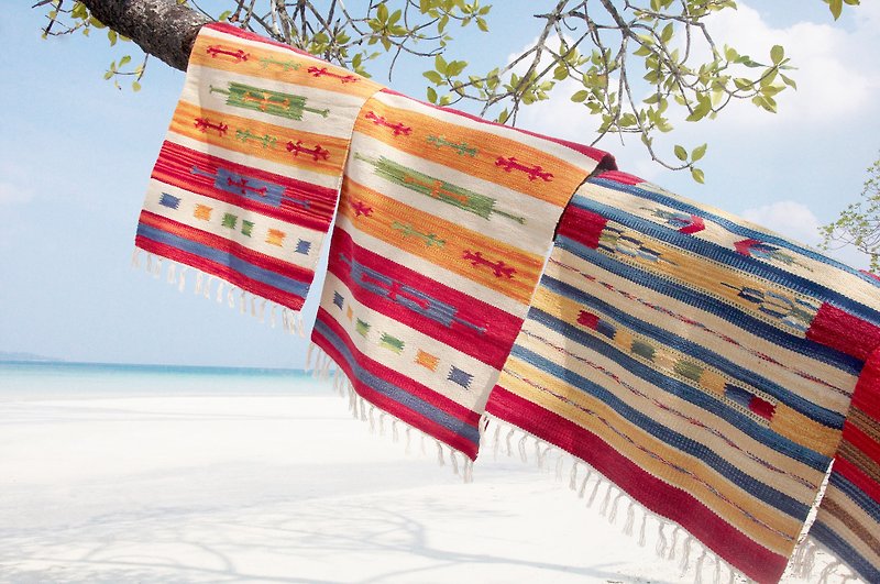 手触り織りカーペットテーブルマット織り感触ランチョンマット自由奔放に生きるエスニックスタイルのピクニックマット-心の中のサラスタイル - 絨毯・カーペット - コットン・麻 多色