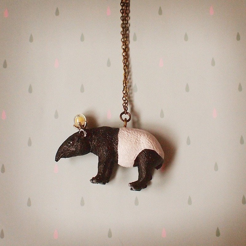 Zoo | Malay Tapir Animal Necklace/Ornament/Key Ring/Charm/Model - Necklaces - Plastic Black