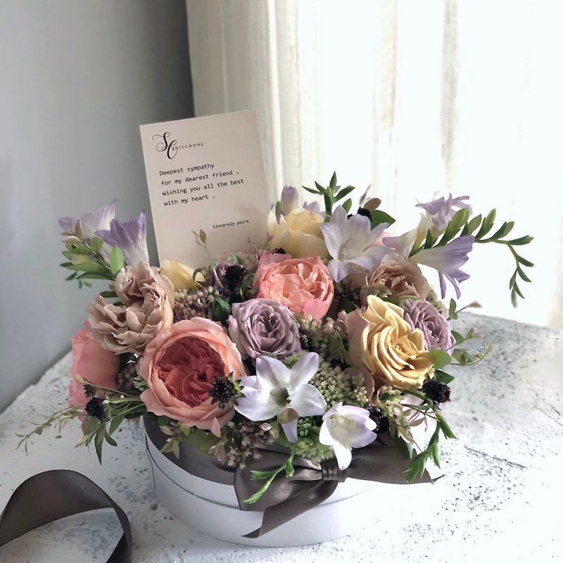 FLOWER BOX - Dried Flowers & Bouquets - Plants & Flowers 
