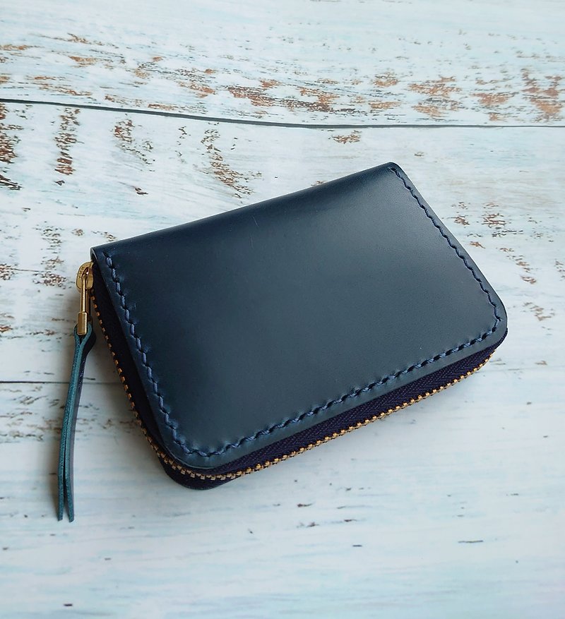 Palm zipper coin purse. Italian vegetable tanned leather. Navy Blue - Coin Purses - Genuine Leather Blue