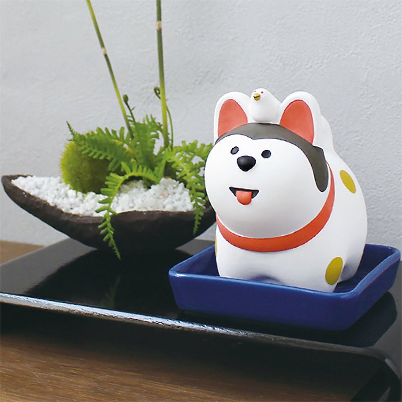 Japan Decole Natural Vaporization Humidifier - Humidify You Good Luck Dog Zhangzi - Items for Display - Pottery White