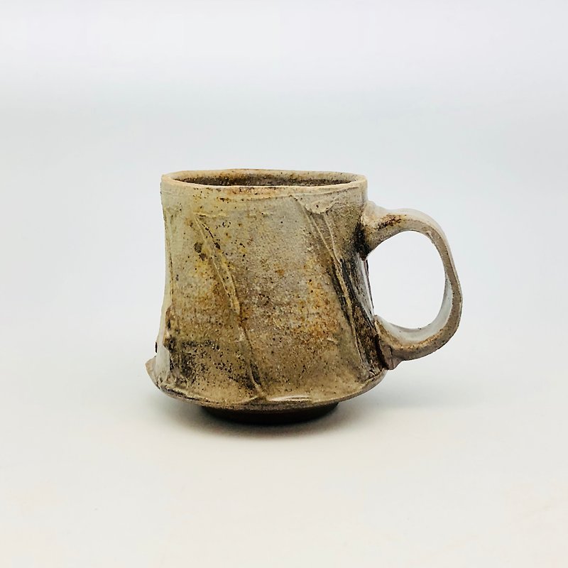 Hand made firewood mug - Mugs - Pottery Khaki