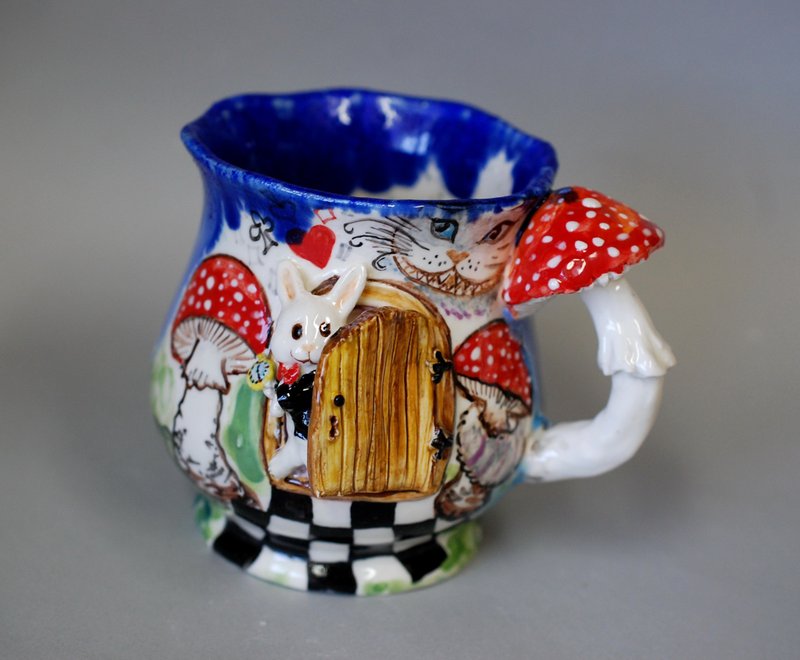 Wonderland mug Rabbit figurine Cheshire Cat Drink Me Mushroom figurine Art mug - 咖啡杯/馬克杯 - 瓷 多色