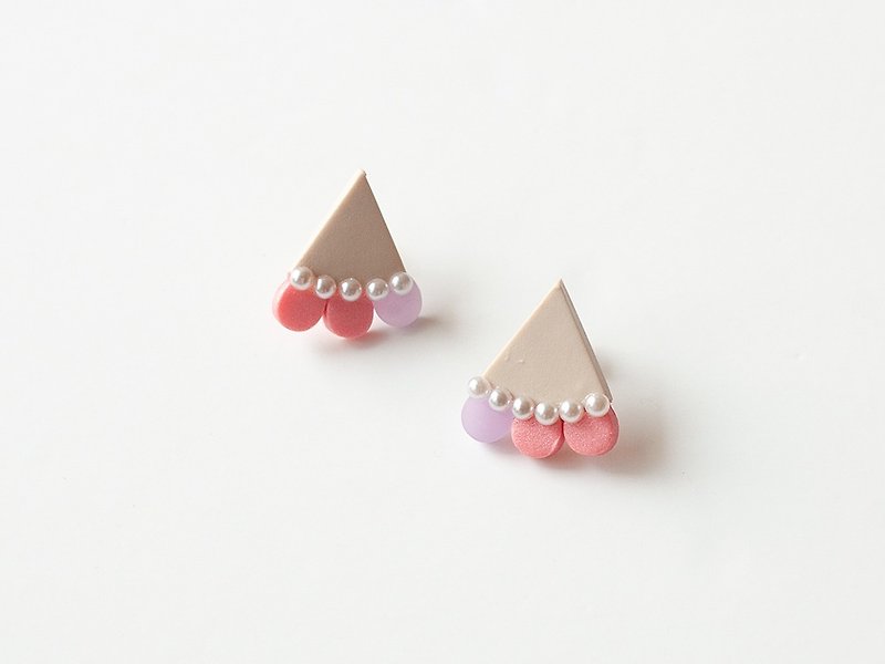 Piercing with scales - Earrings & Clip-ons - Clay Pink