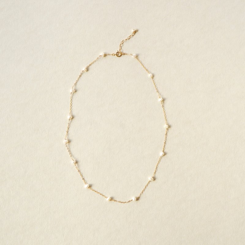 14kgf Keshi pearl dot necklace - สร้อยคอ - โลหะ สีทอง