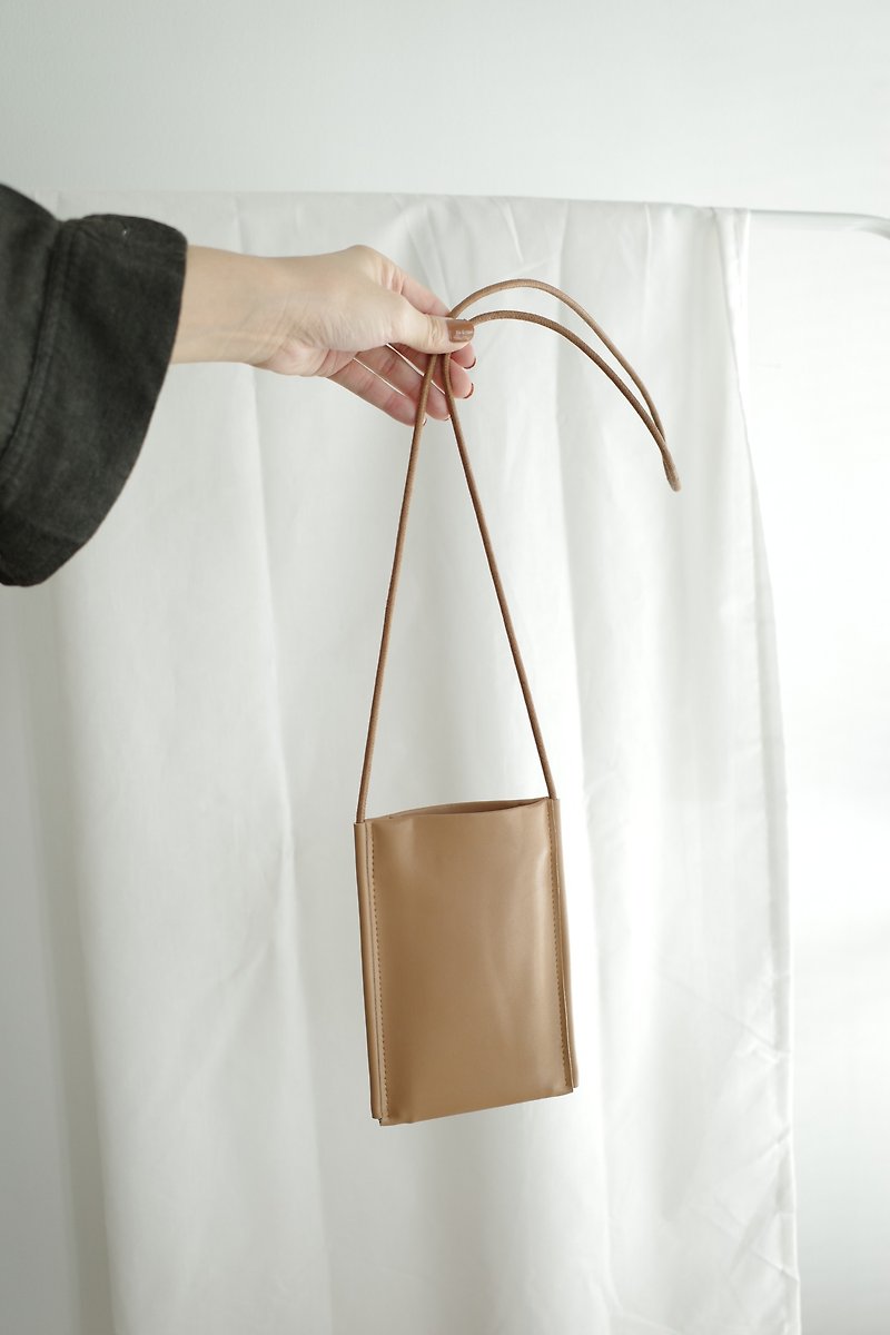 WHITEOAKFACTORY Tin bag - Neck and crossbody pouch for phone, card (Sand) - Other - Faux Leather Khaki