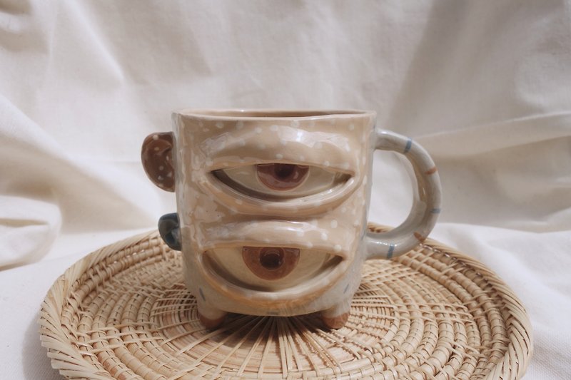 ceramic mug cup 2eyes monster in 2 tone pastel :)