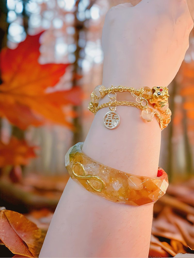 Drill-cut citrine yellow Asai yellow pagoda crystal 925 Silver plated 999 gold six-character motto round beads - สร้อยข้อมือ - คริสตัล สีทอง