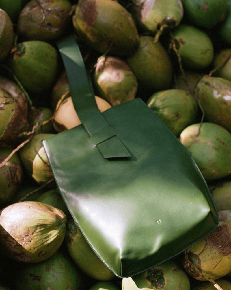 SOULMATTE Large Zen Tote Bag 側背包 仙人掌純素皮革 環保時尚 - 側背包/斜背包 - 其他材質 綠色