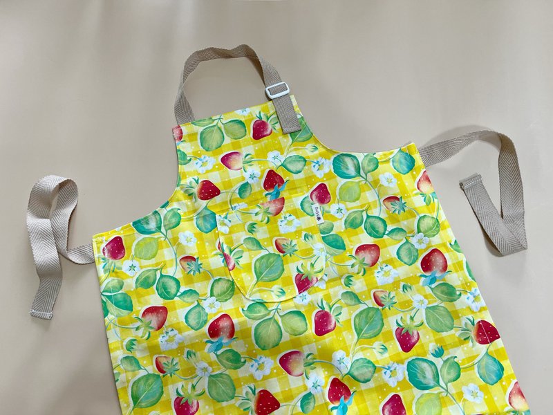限量草莓兒童萬用圍裙 - 圍裙 - 棉．麻 咖啡色
