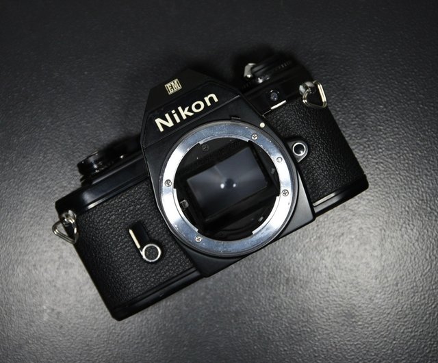 Nikon EM フィルム一眼レフカメラセット Amazon | nikon EM | 一眼レフカメラ 通販