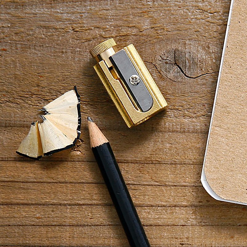 DUXイエロー調整可能な四角形鉛筆削り - 鉛筆削り - 銅・真鍮 ゴールド