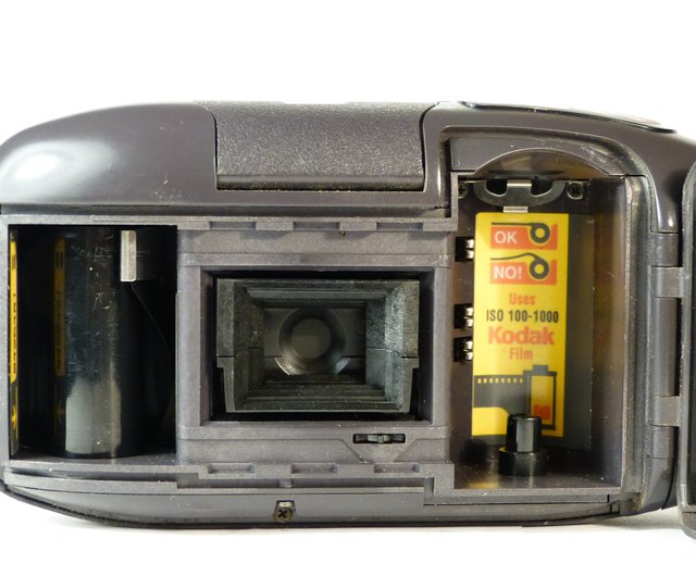 Kodak Cameo オート フォーカス ポイント & シュート フィルム カメラ ...