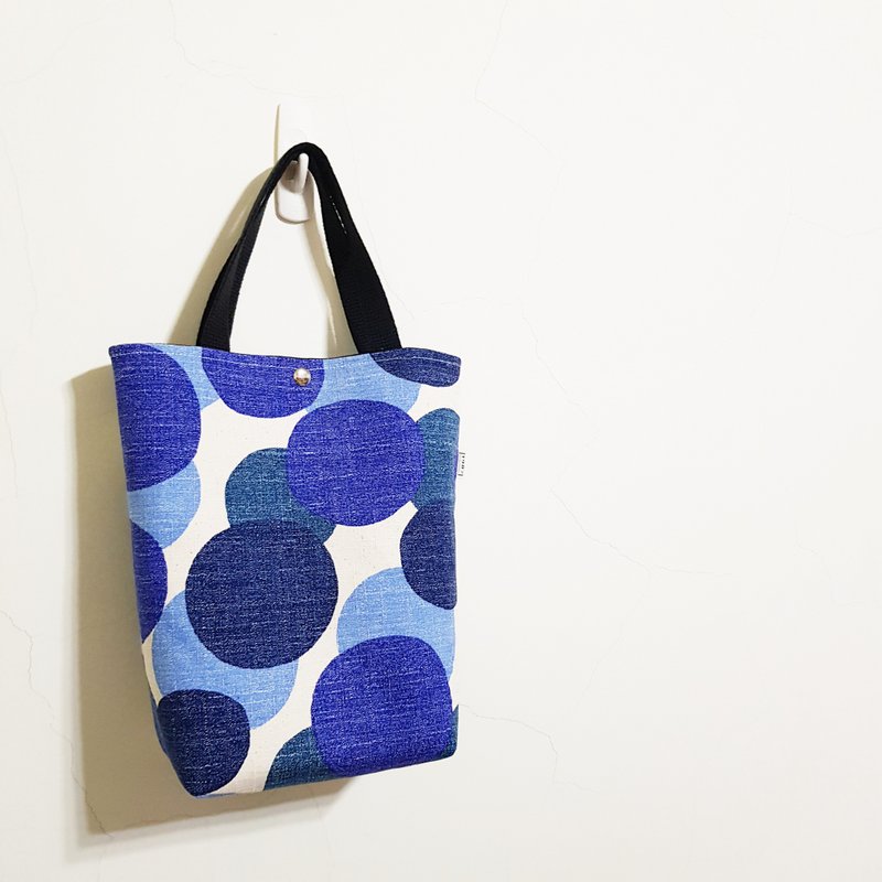 [Ocean Bubbles] Go out with a handbag!! Double drinks are no problem!! Tote bag tote bag - Handbags & Totes - Cotton & Hemp Blue