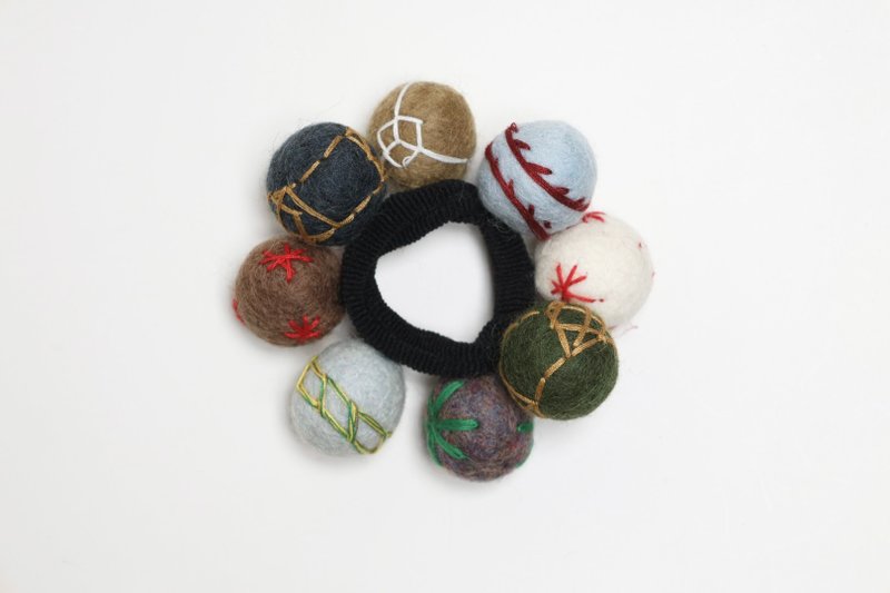 純手工羊毛氈彩色球球髮圈/髮飾/成人大童綁頭髮綁馬尾可愛橡皮圈 - 髮夾/髮圈 - 羊毛 多色