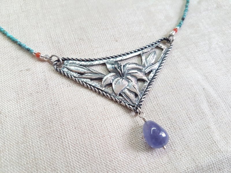 | Lily | Tanzanite. Stone. turquoise. sterling silver necklace - สร้อยคอ - เงินแท้ สีน้ำเงิน