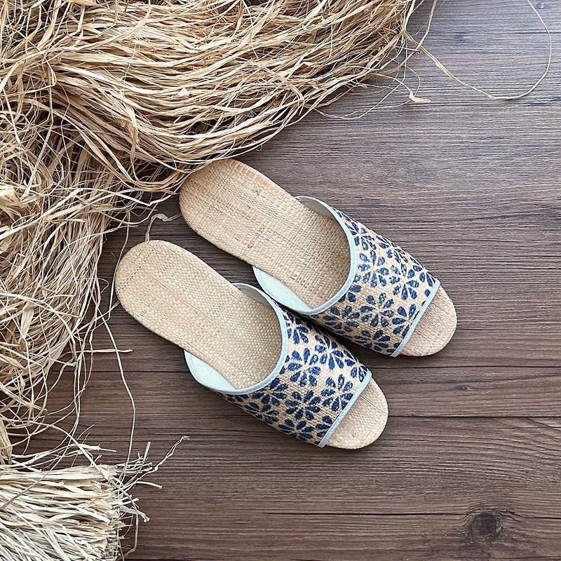 Natural Raffia Slippers No.3 - blue flower #26 - Other - Plants & Flowers Blue