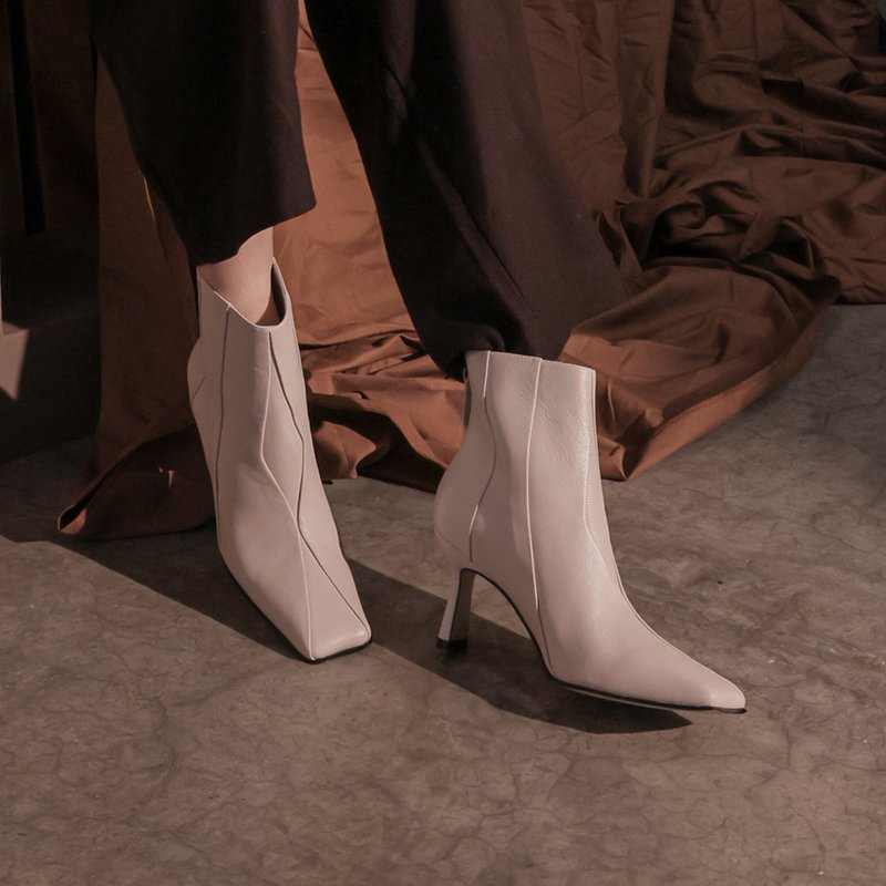 幾何切割拼接設計-方頭細跟靴-白色 - 女短靴/中筒靴 - 真皮 白色