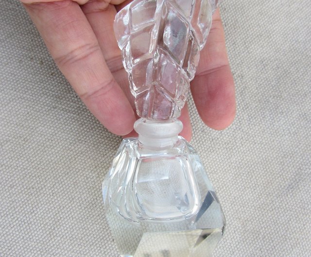 Crystal Cut Glass Vintage Perfume Bottle 