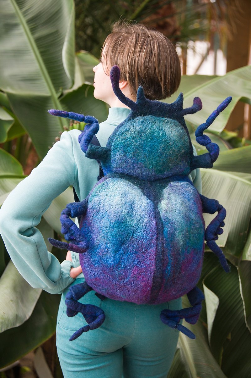 The Beetle Backpack, unusual wool bag - กระเป๋าเป้สะพายหลัง - ขนแกะ สีน้ำเงิน