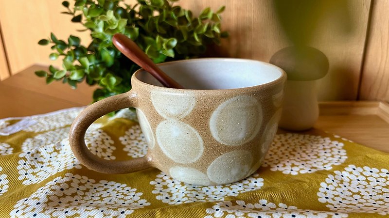 Good Cup-001 Dot Cup-Large - Cups - Pottery White