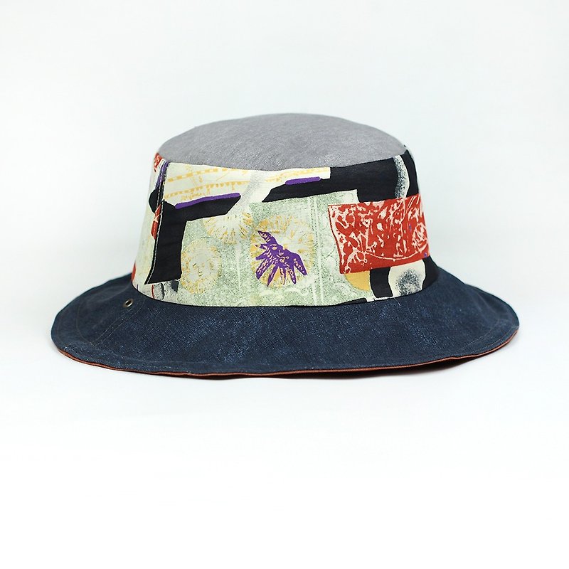 Handmade double-sided bucket hat - หมวก - ผ้าฝ้าย/ผ้าลินิน สีดำ