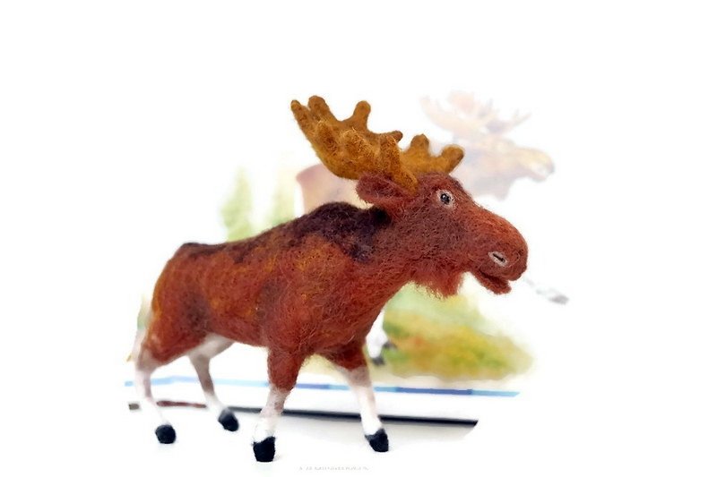Elk, collectible miniature. Mini moose wool toy.