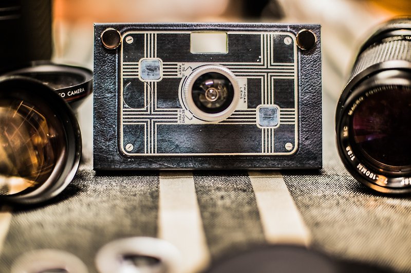 紙シュートペーパーレトロカメラ -  1933（800万画素） - カメラ - 紙 シルバー
