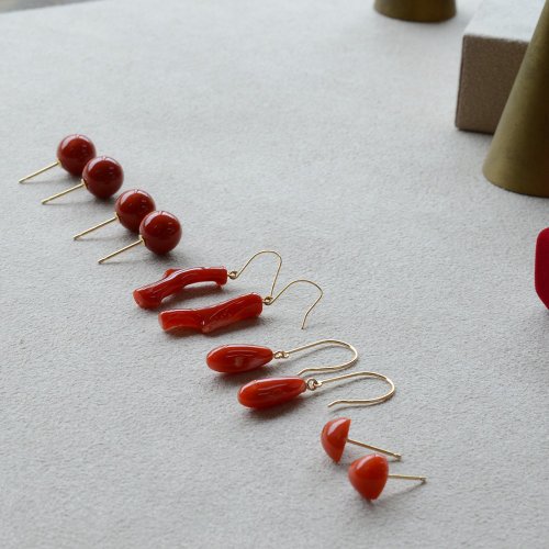 赤珊瑚ピアス K18 - ショップ JEWELRY and PEARL FUKUDA ピアス