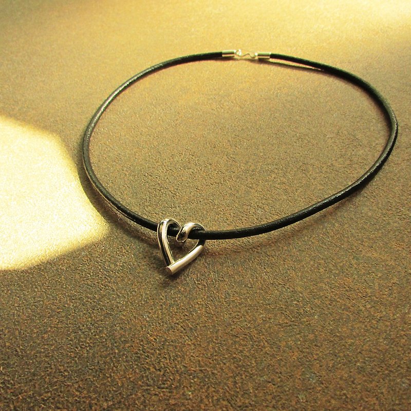 curly heart necklace 愛心捲項鍊 | 925銀 限量 情人節禮物 心型 - 項鍊 - 銀 銀色