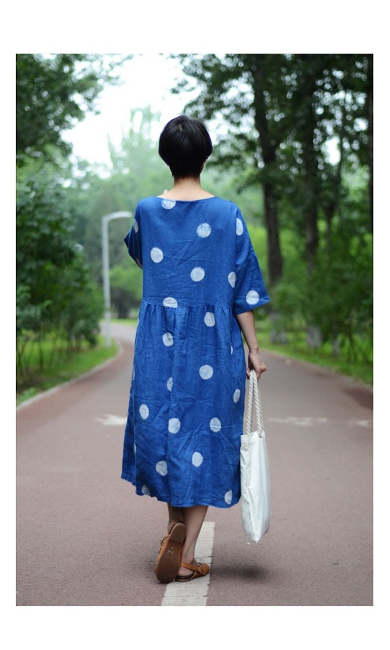 Discard original women's clothing 2020 summer new linen plant blue dyed batik dress Natural Dye - กระโปรง - ผ้าฝ้าย/ผ้าลินิน 