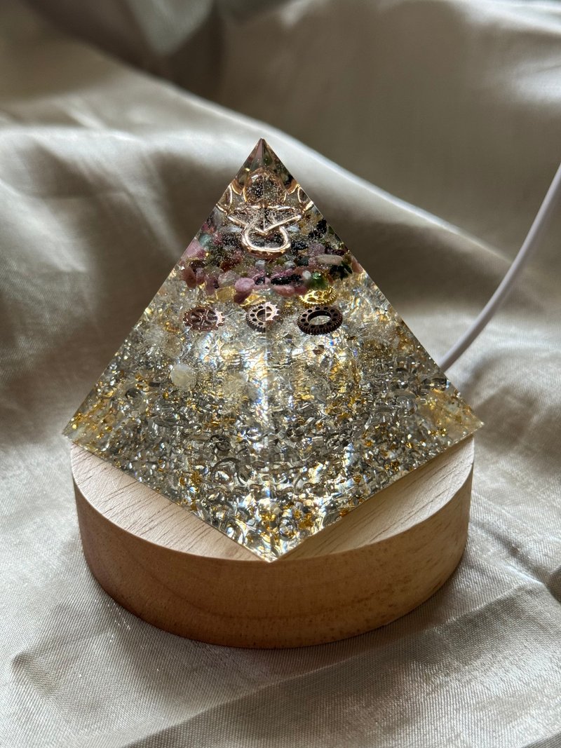 Customized [Aogan Energy Tower-for you who are free]-Aogan Pyramid - Items for Display - Resin 